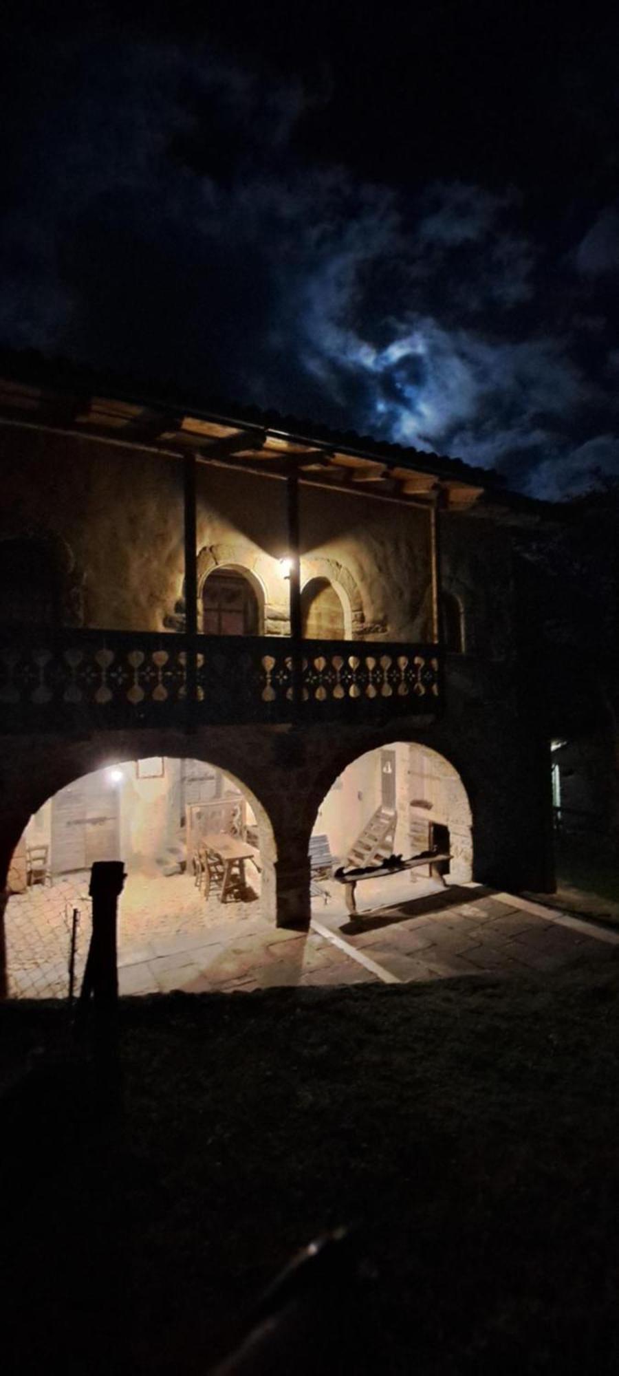 Dossena Dimora Storica Al Lac Conte Tomaselli Villa Madonna della Costa ภายนอก รูปภาพ